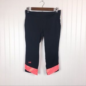 3/$20 Under Armour Crop Yoga Pants